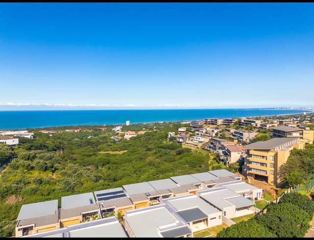 4 BEDROOM TOWNHOUSE FOR SALE IN LA LUCIA RIDGE
